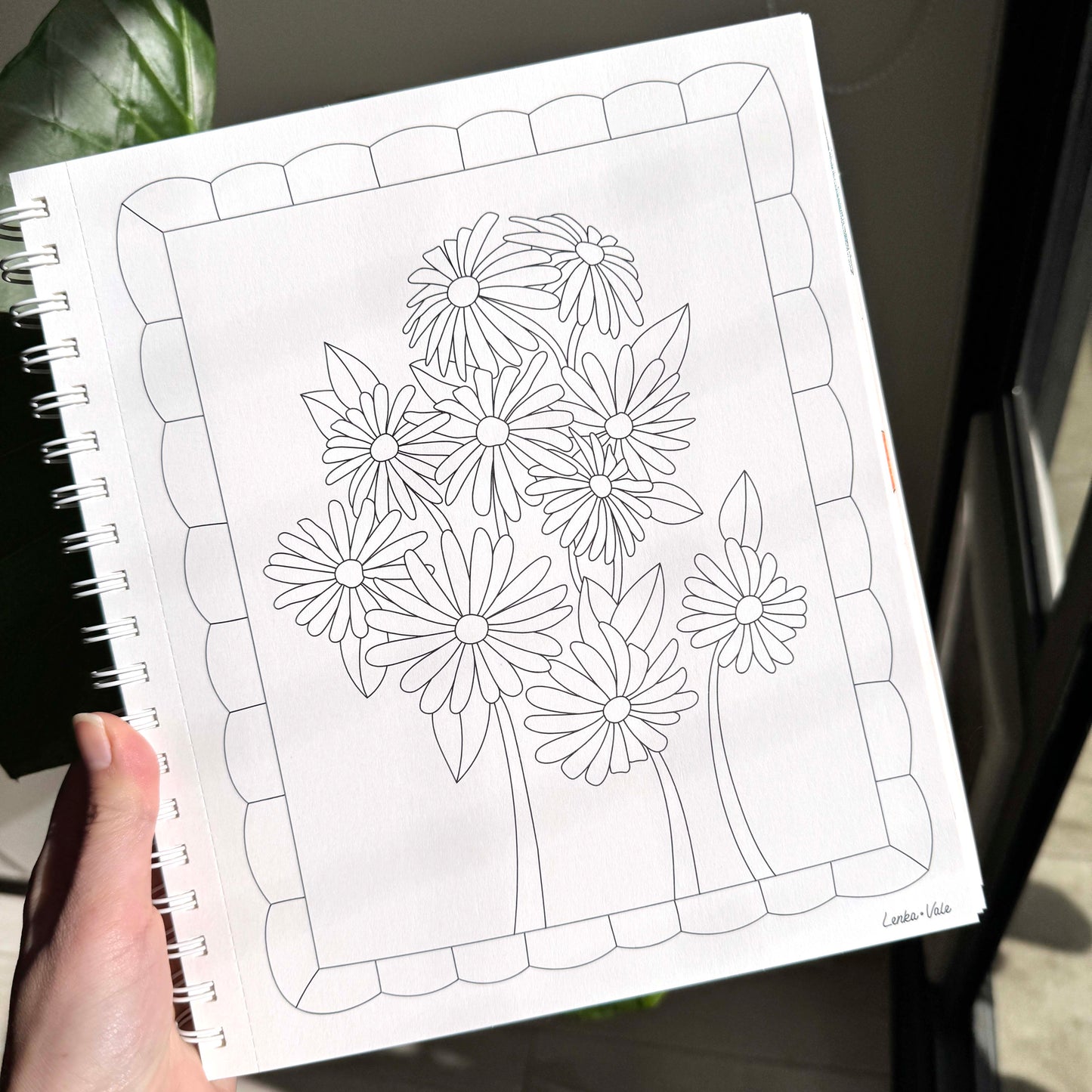 Pupitas floreadas - Libro para colorear